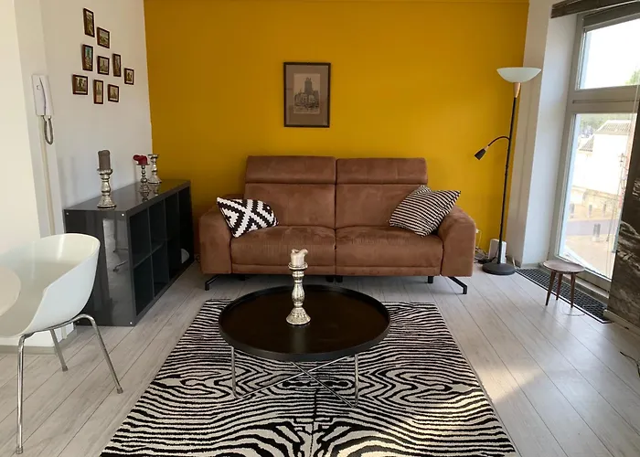 Appartement Lange Geldersekade 3, 80 M2 *