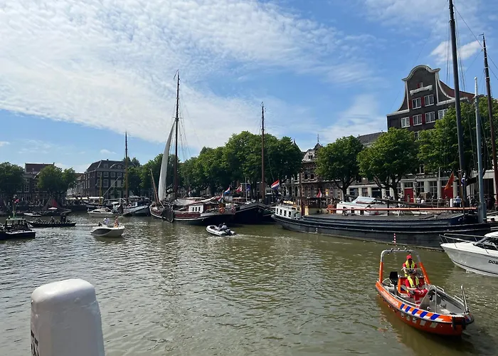 Lange Geldersekade 3, 80 M2 *